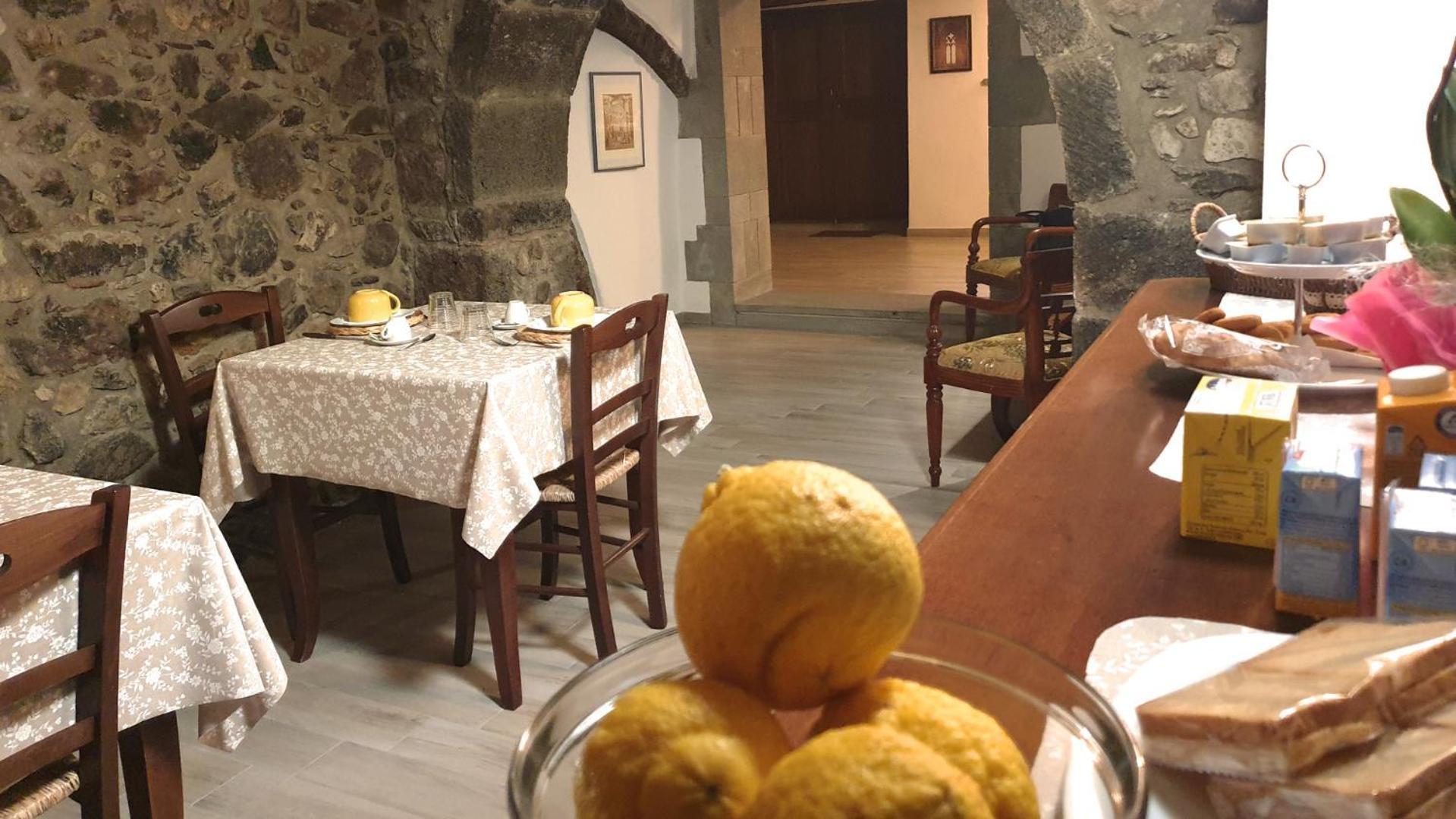 The Templars Guesthouse Santu Lussurgiu Exterior foto