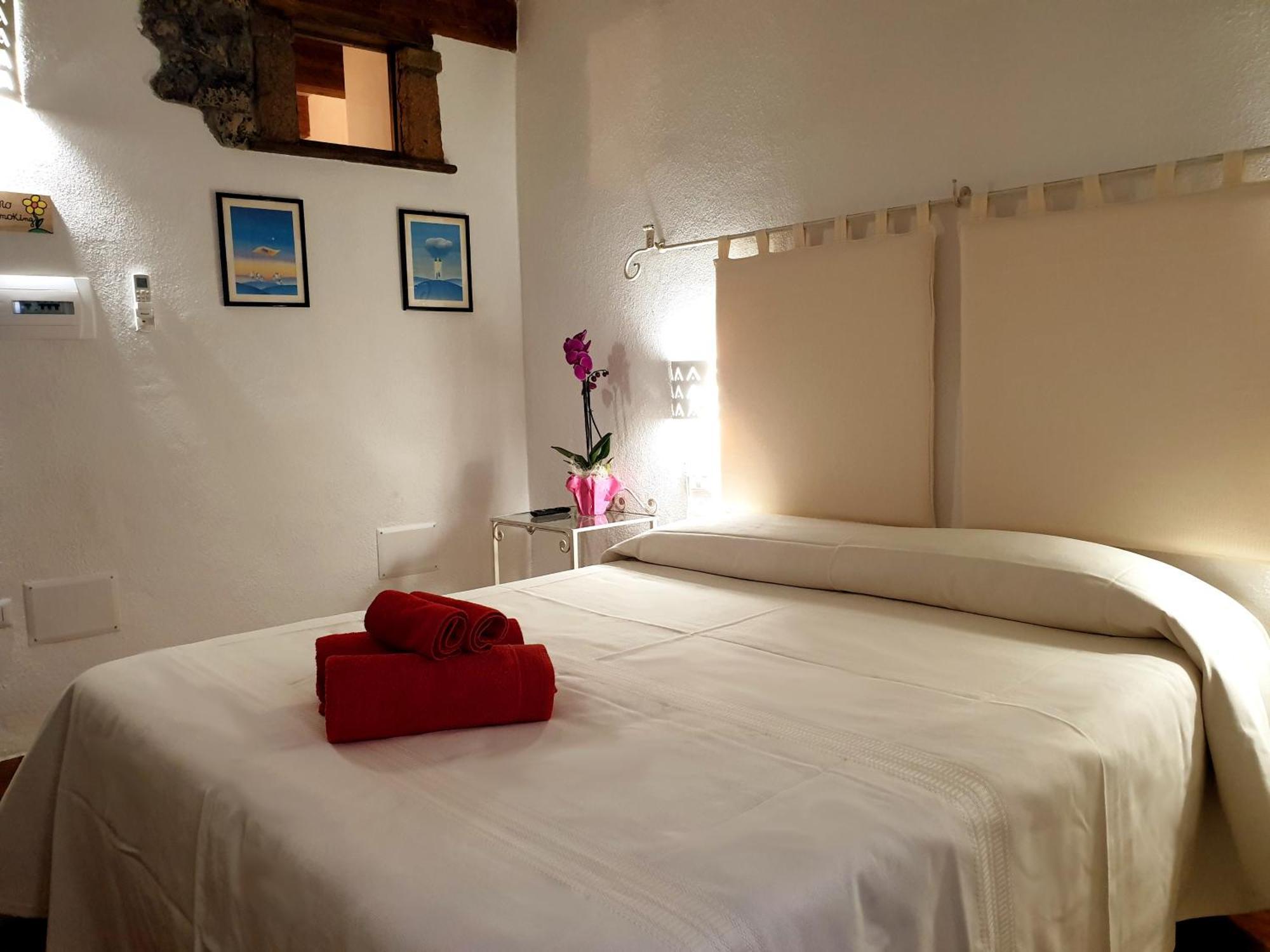 The Templars Guesthouse Santu Lussurgiu Quarto foto